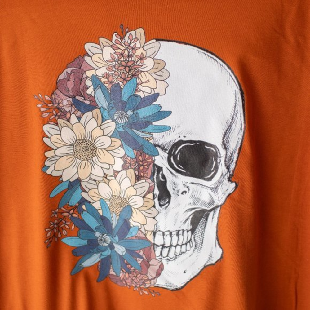 New Women's Fall Halloween Skull Skeleton Floral Orange T-shirt Size Medium - Picture 1 of 6